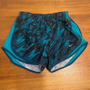 Nike Tempo Short Teal Multi